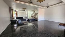 East Coast Hill (D16), Terrace #502484891